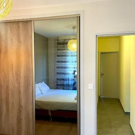 Moderne Proche Gare Appartement