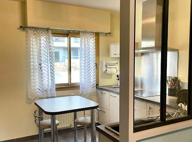 Moderne Proche Gare Appartement